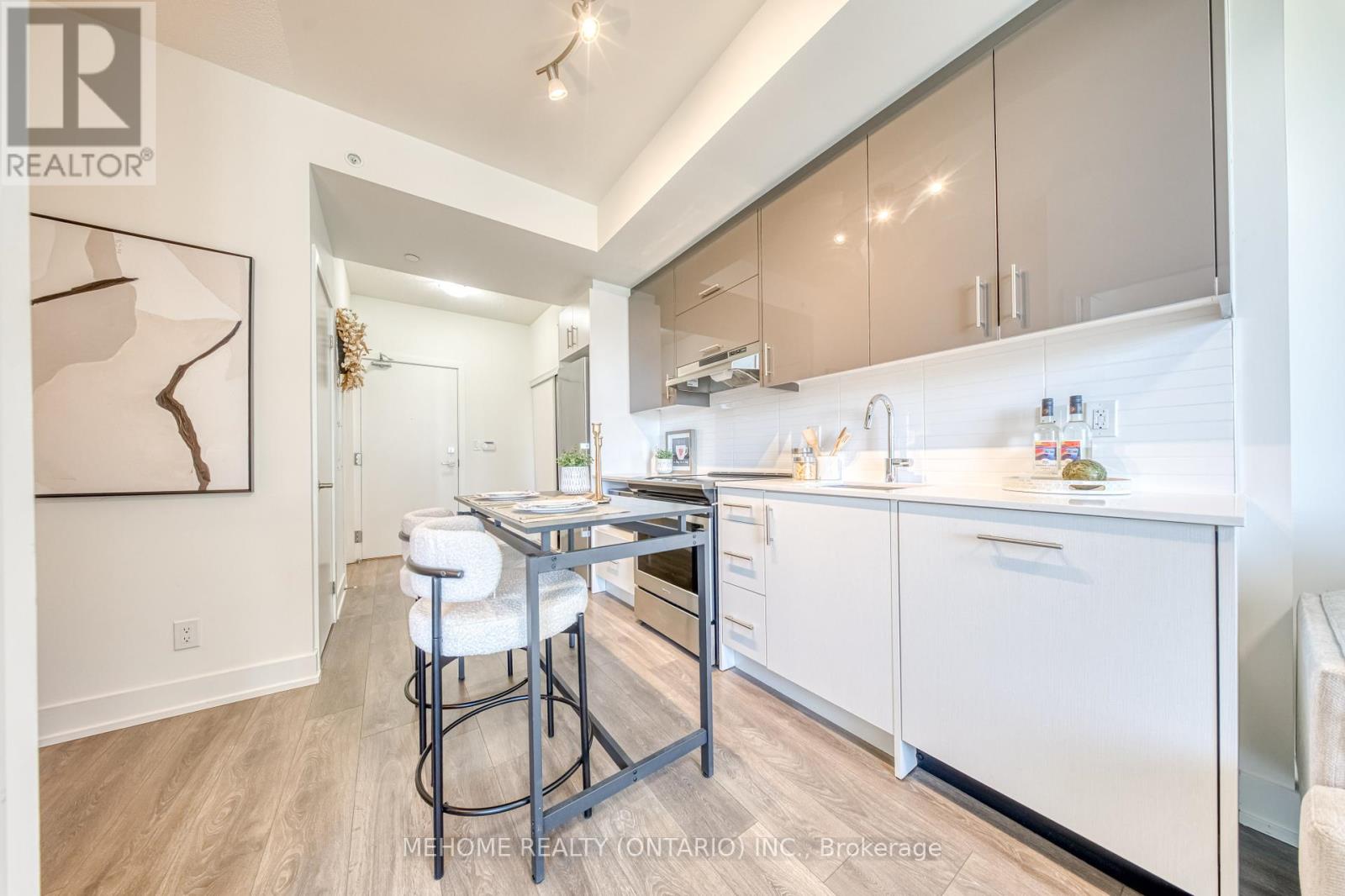 905 - 180 Fairview Mall Drive, Toronto (Don Valley Village), Ontario  M2J 4T1 - Photo 12 - C12458736