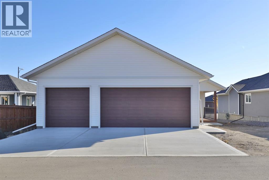 2506 62 Street, Camrose, Alberta  T4V 5J8 - Photo 2 - A2190156