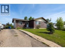 34 Bell Crescent Downtown