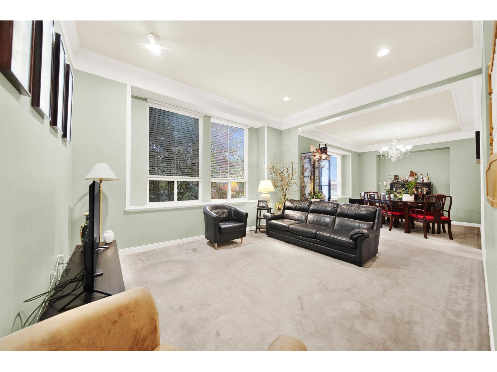 10989 158 Street, Surrey, British Columbia  V4N 5G1 - Photo 2 - R3053980