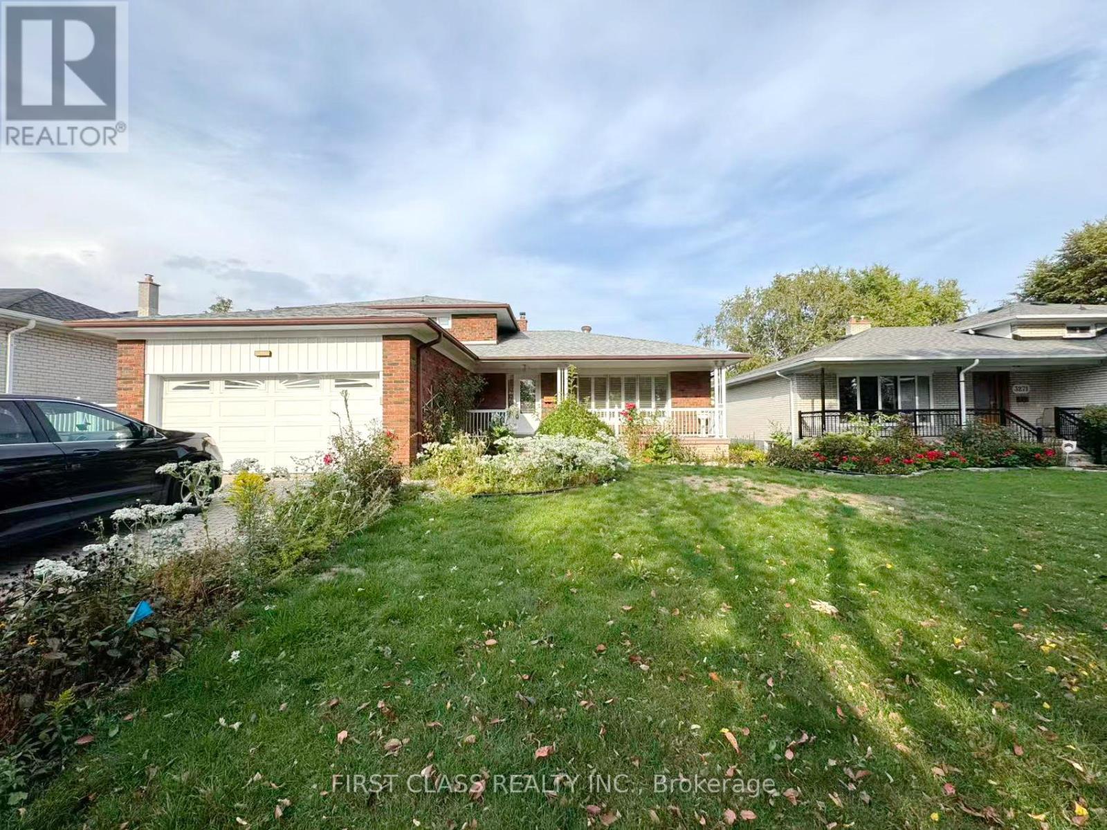 UPPER UNIT - 3277 CARDROSS ROAD, Mississauga, Ontario