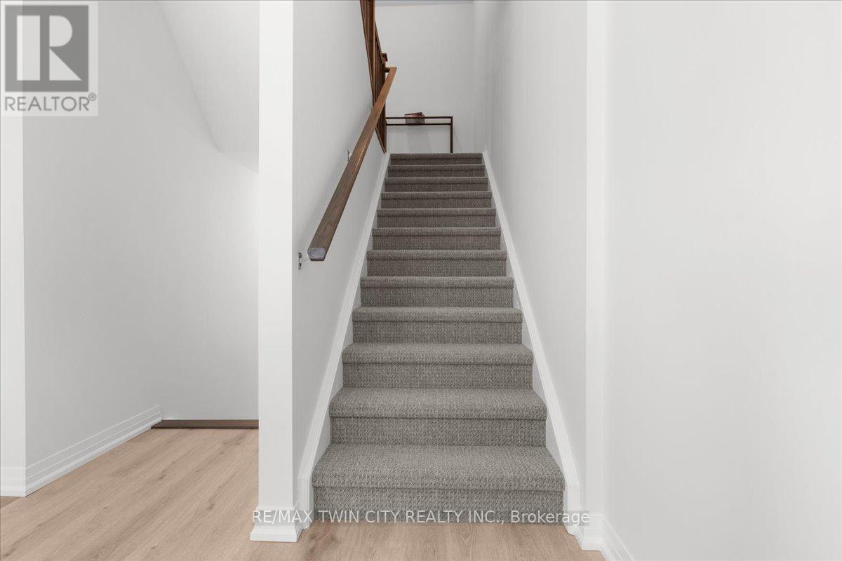 62 - 155 Equestrian Way, Cambridge, Ontario  N3E 0E8 - Photo 18 - X12458737