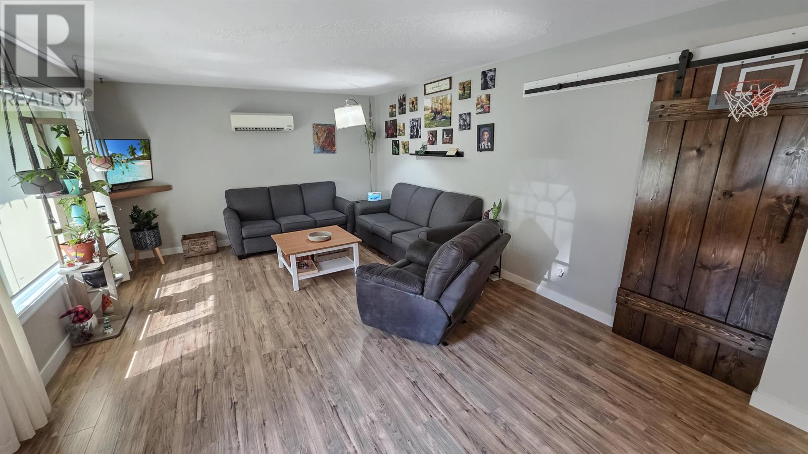 912 Ninth St N, Kenora, Ontario  P9N 2T2 - Photo 2 - TB252749