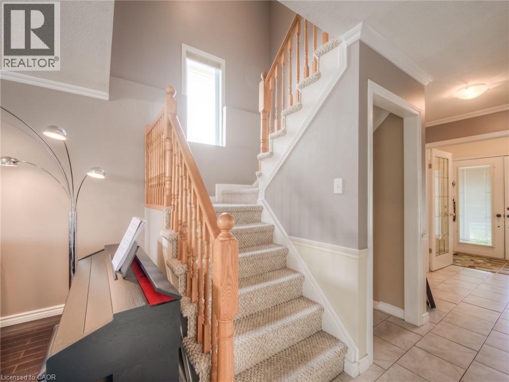 664 Brandenburg Boulevard, Waterloo, Ontario  N2T 2V4 - Photo 16 - 40778473
