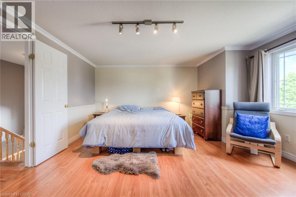 664 Brandenburg Boulevard, Waterloo, Ontario  N2T 2V4 - Photo 19 - 40778473