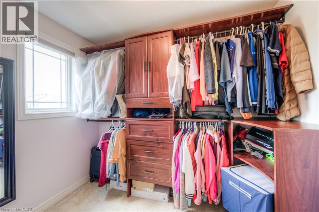 664 Brandenburg Boulevard, Waterloo, Ontario  N2T 2V4 - Photo 21 - 40778473