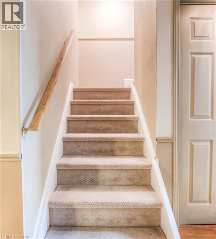 664 Brandenburg Boulevard, Waterloo, Ontario  N2T 2V4 - Photo 26 - 40778473