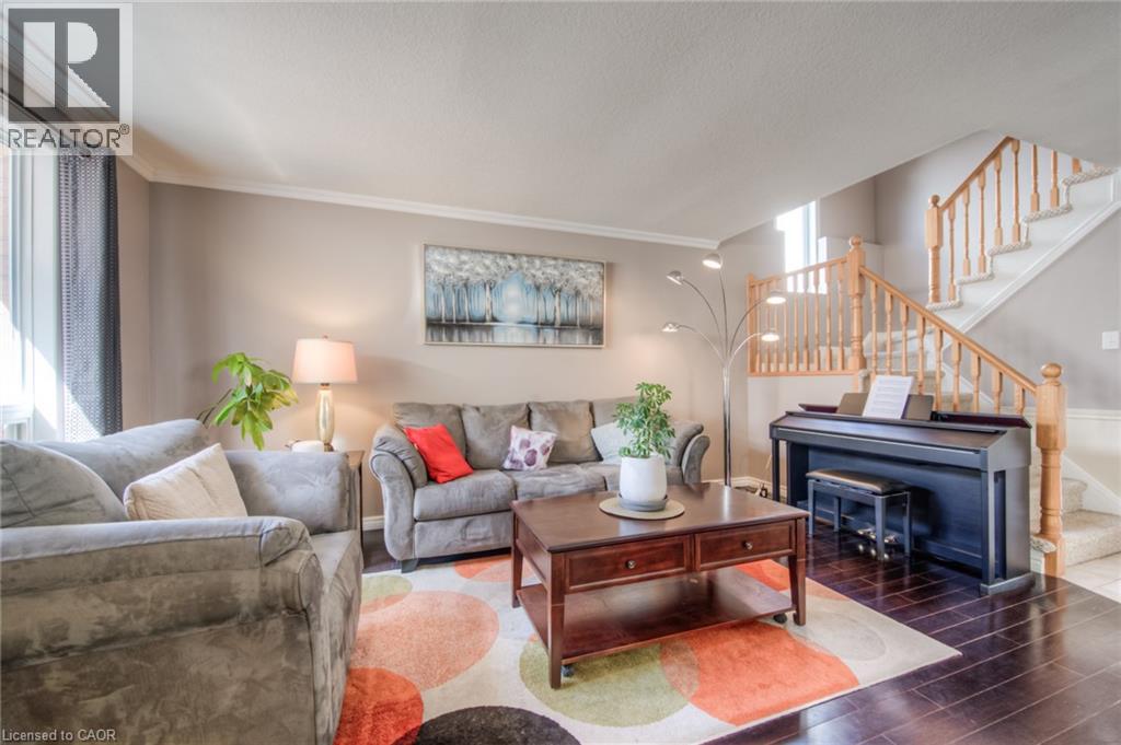 664 Brandenburg Boulevard, Waterloo, Ontario  N2T 2V4 - Photo 9 - 40778473