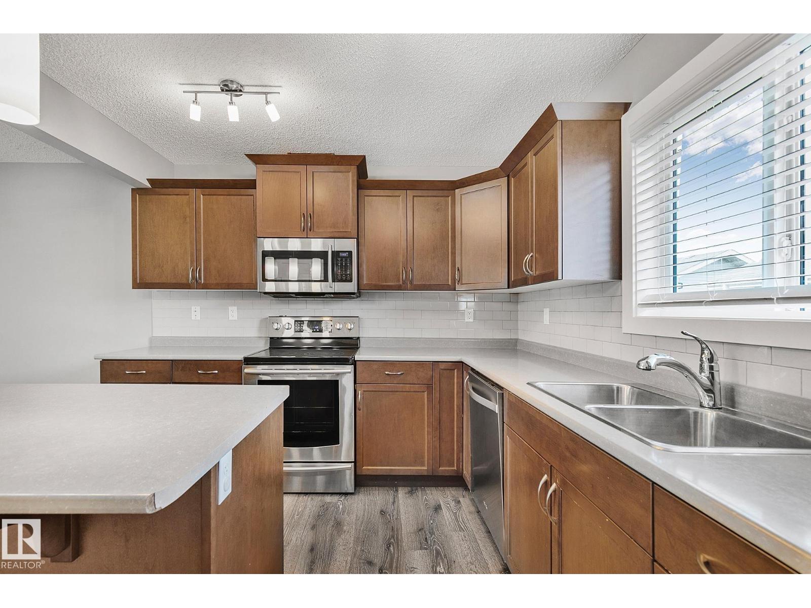 7388 Edgemont Wy Nw, Edmonton, Alberta  T6M 0P4 - Photo 6 - E4461867