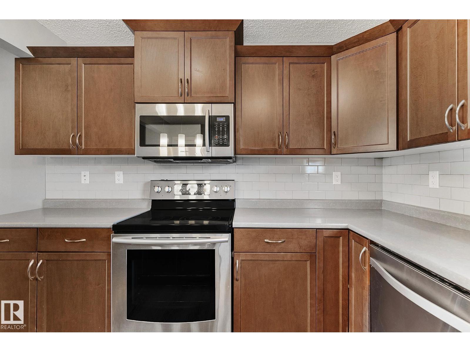 7388 Edgemont Wy Nw, Edmonton, Alberta  T6M 0P4 - Photo 7 - E4461867