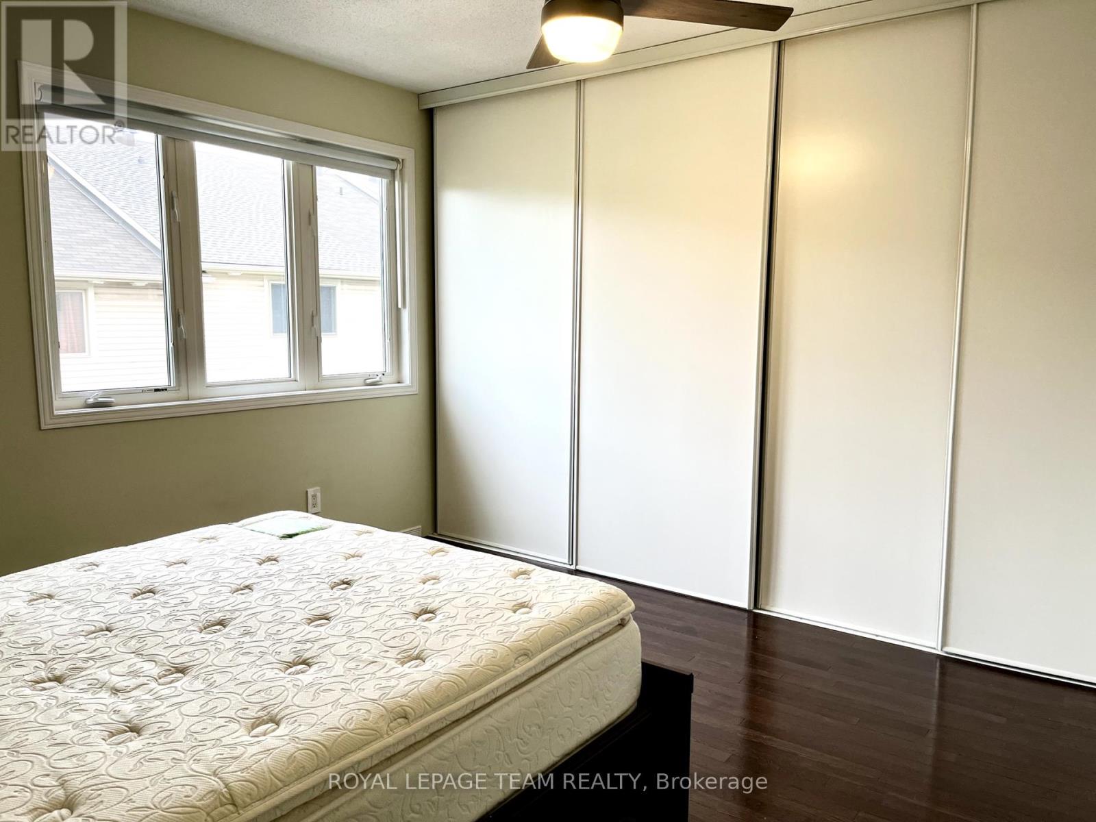 35 Jenscott Private, Ottawa, Ontario  K2C 0E4 - Photo 23 - X12458749