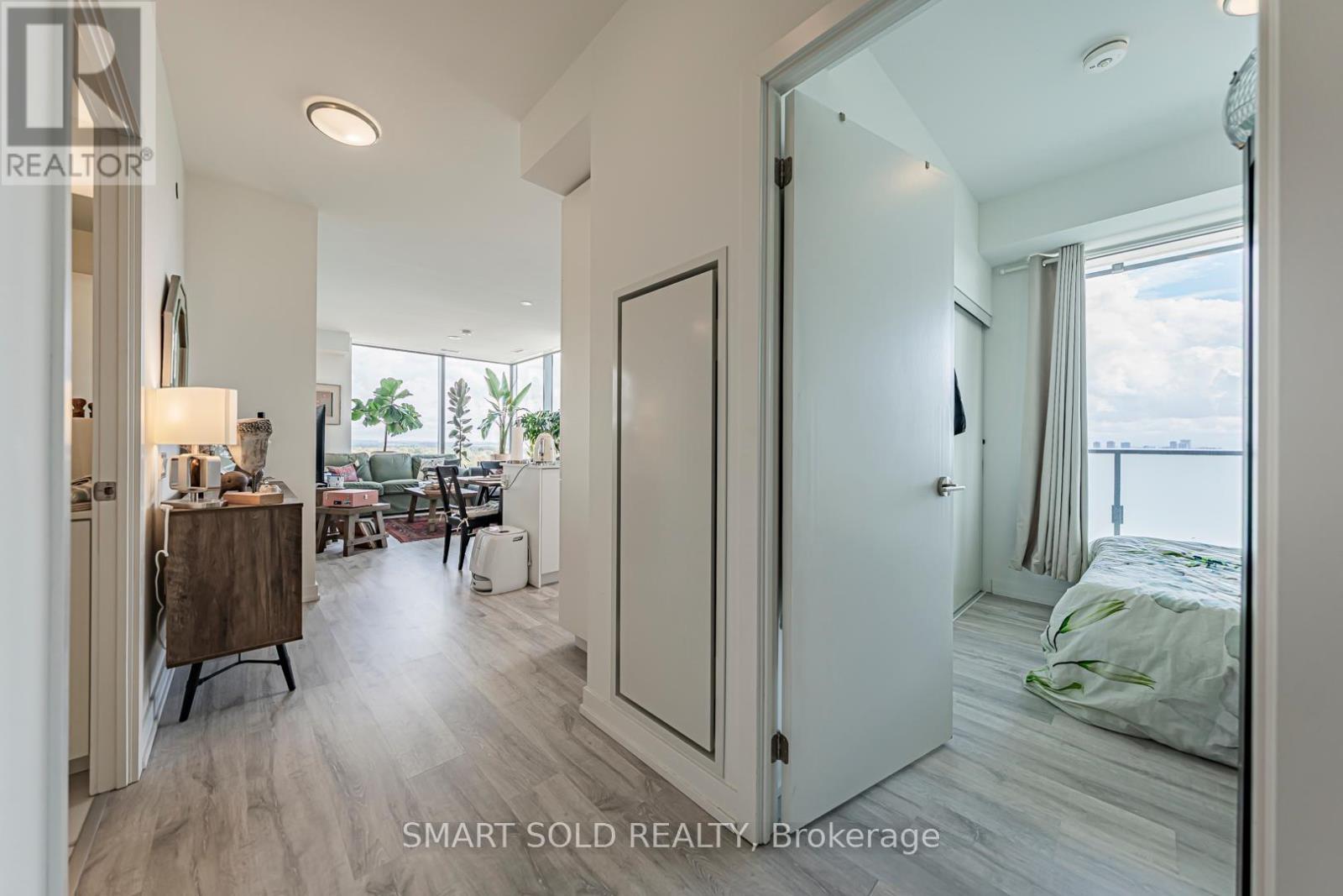 N1303 - 7 Golden Lion Heights, Toronto, Ontario  M2M 3T9 - Photo 16 - C12458741