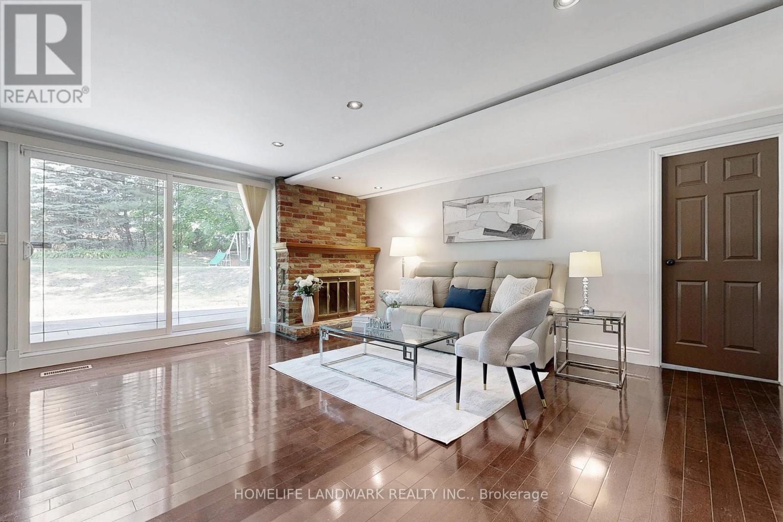 61 Whittaker Crescent, Toronto, Ontario  M2K 1K9 - Photo 30 - C12458746