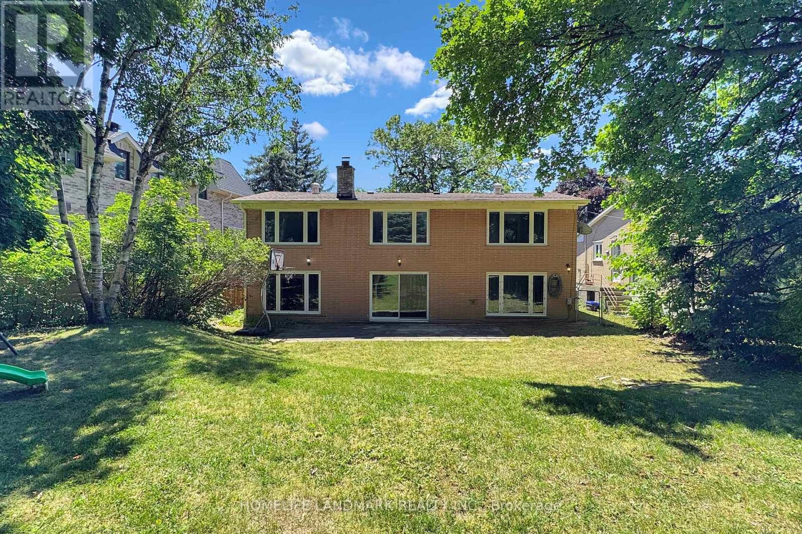 61 Whittaker Crescent, Toronto, Ontario  M2K 1K9 - Photo 43 - C12458746