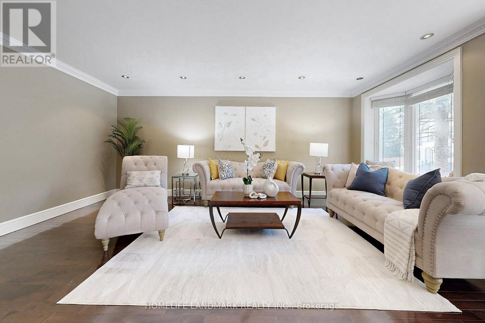 61 Whittaker Crescent, Toronto, Ontario  M2K 1K9 - Photo 6 - C12458746