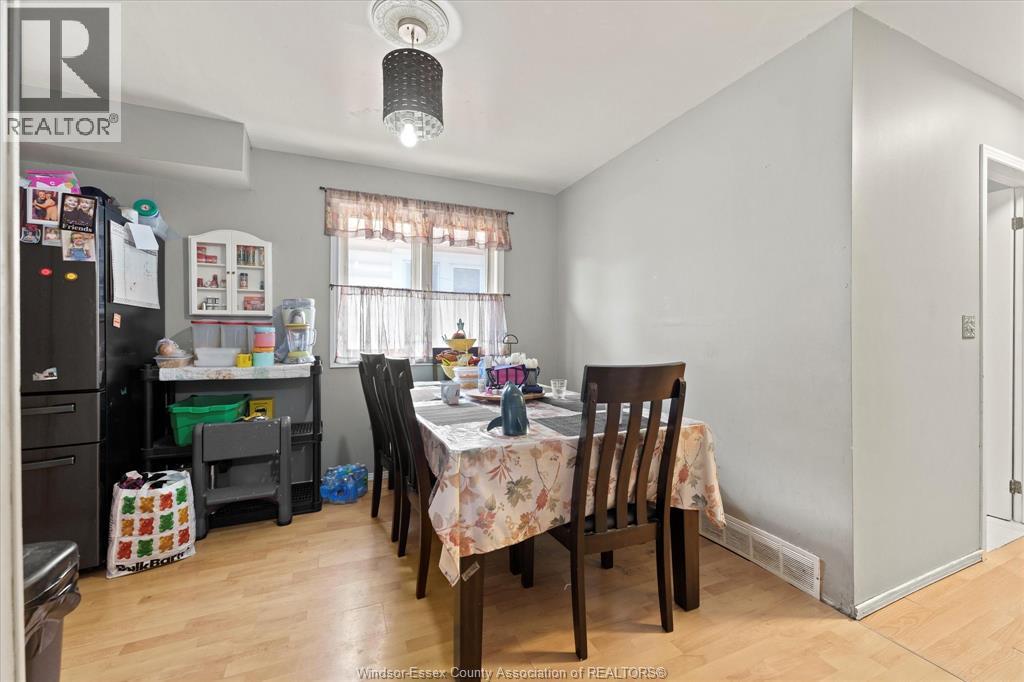 255 Chippawa Street, Windsor, Ontario  N9C 4G4 - Photo 7 - 25025258