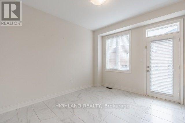 436 Wheat Boom Drive, Oakville, Ontario  L6H 0S1 - Photo 7 - W12458742