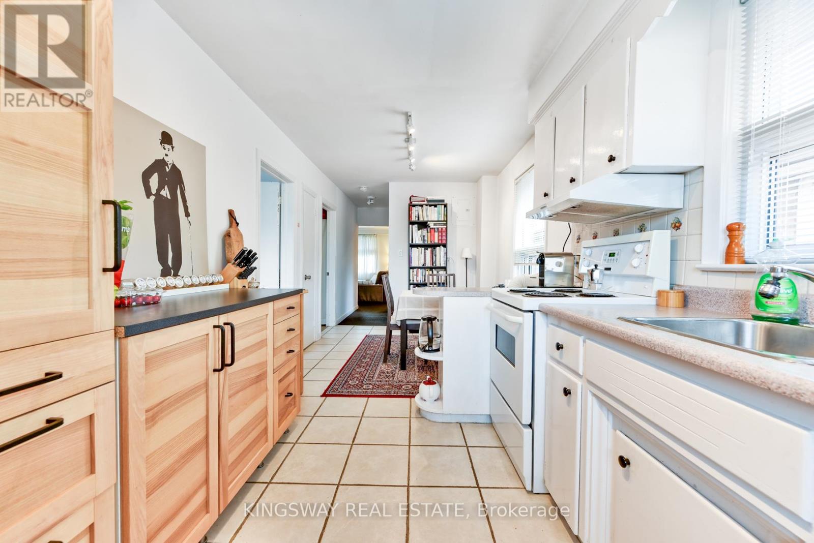 29 Evans Avenue, Toronto, Ontario  M8Z 1H4 - Photo 34 - W12458747