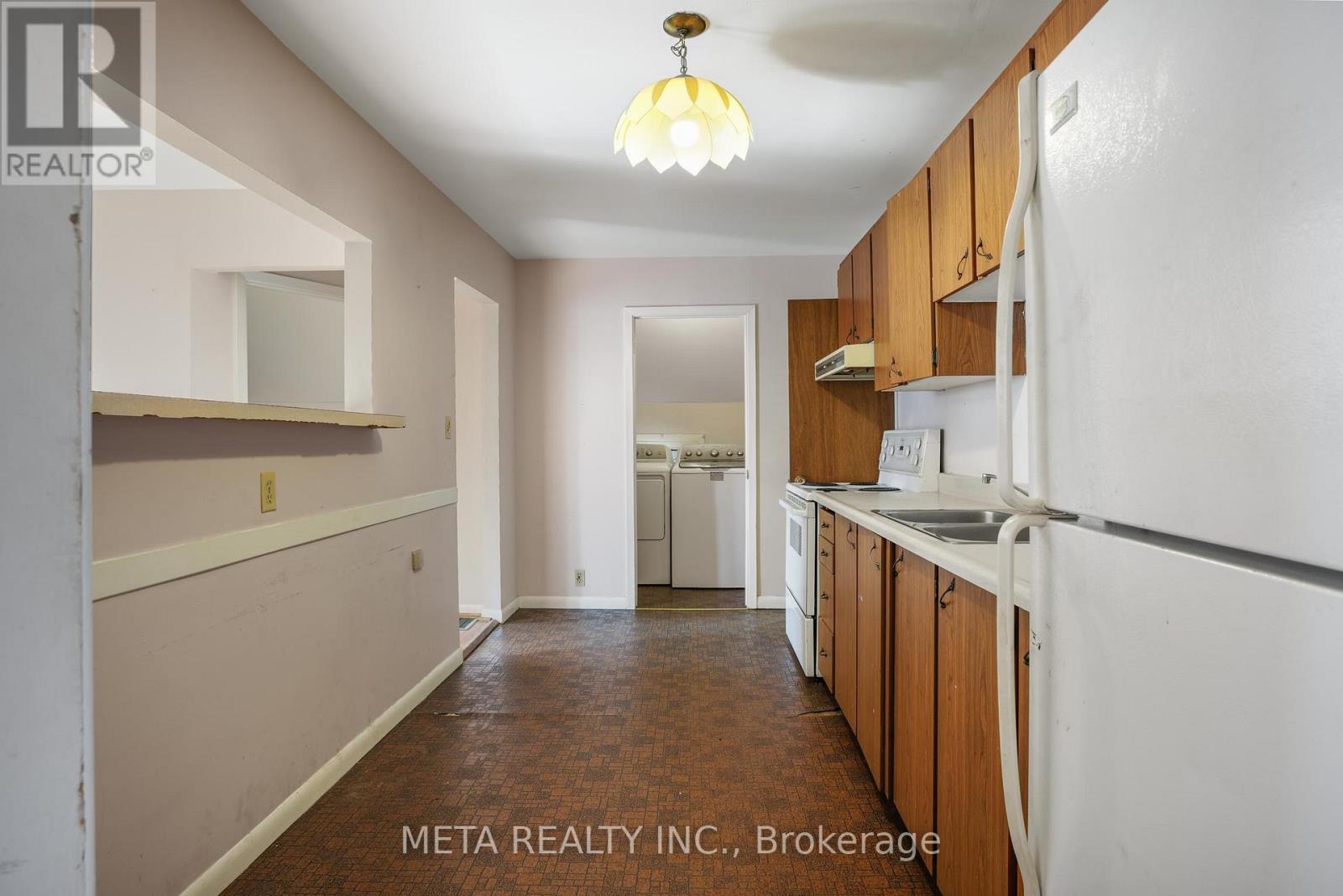 3 Hastings Street, Bancroft, Ontario  K0L 1C0 - Photo 9 - X12458744
