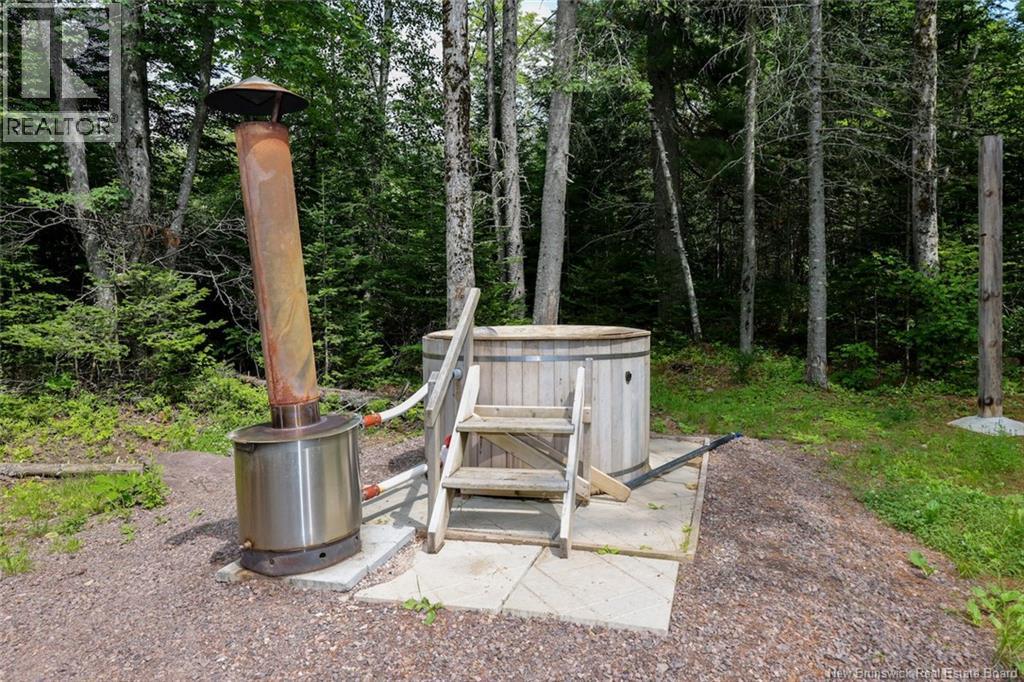 6054 Route 105, Waterborough, New Brunswick  E4C 2X8 - Photo 39 - NB128383