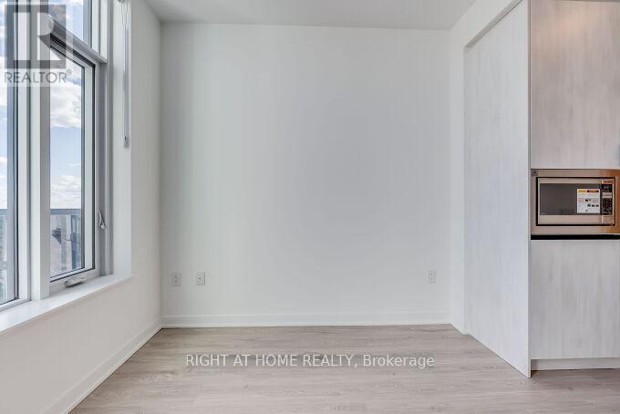 2701 - 2495 Eglinton Avenue W, Mississauga, Ontario  L5M 2V8 - Photo 15 - W12458752