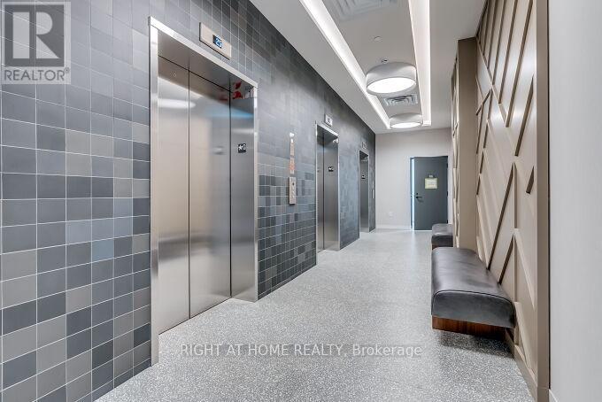 2701 - 2495 Eglinton Avenue W, Mississauga, Ontario  L5M 2V8 - Photo 6 - W12458752
