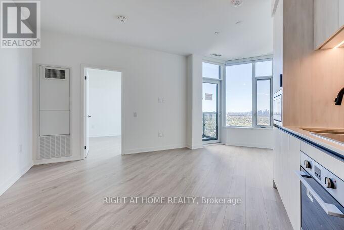 2701 - 2495 Eglinton Avenue W, Mississauga, Ontario  L5M 2V8 - Photo 9 - W12458752