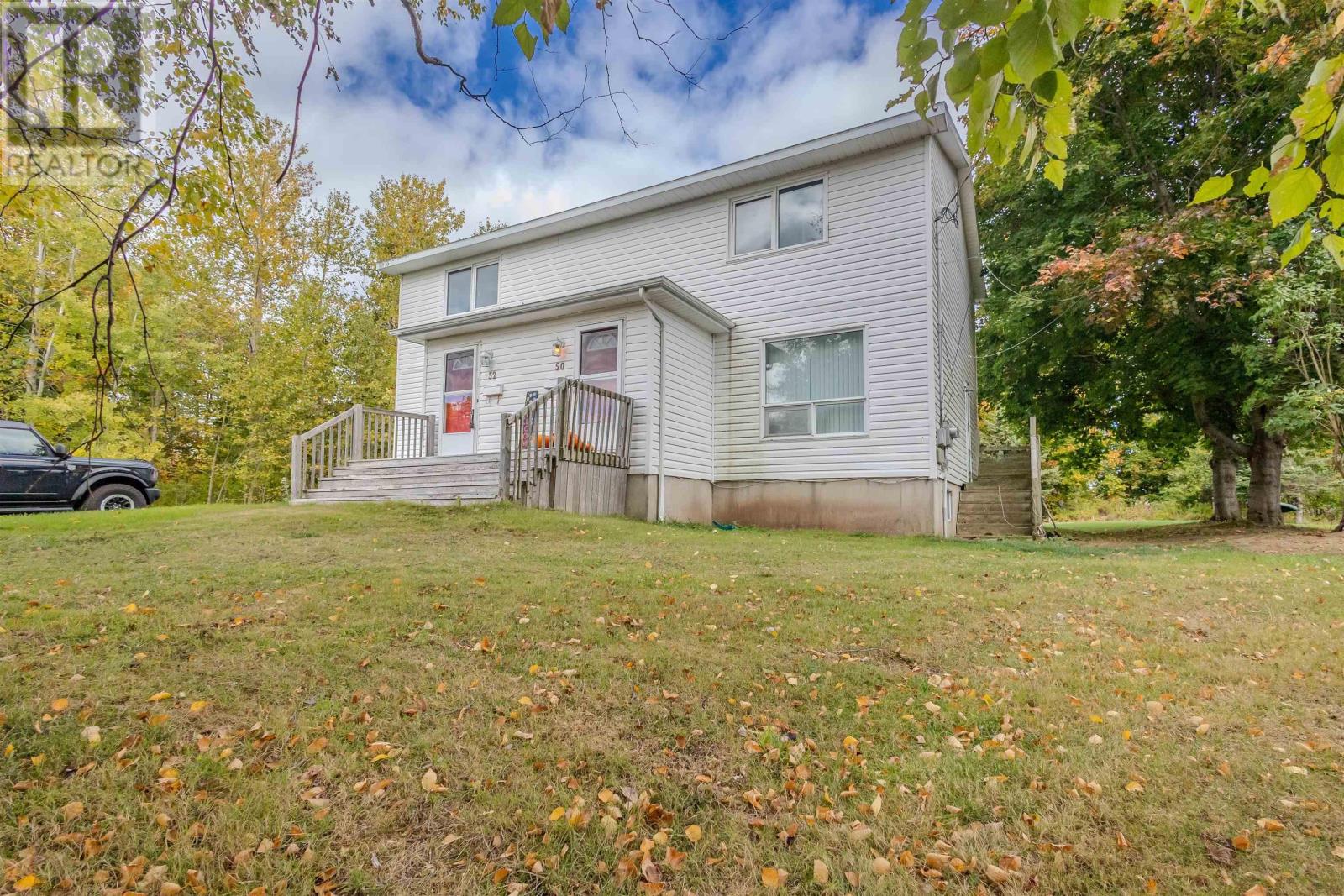 50/52 Myrtle Street, Westmount, Nova Scotia  B1L 1A7 - Photo 5 - 202525675