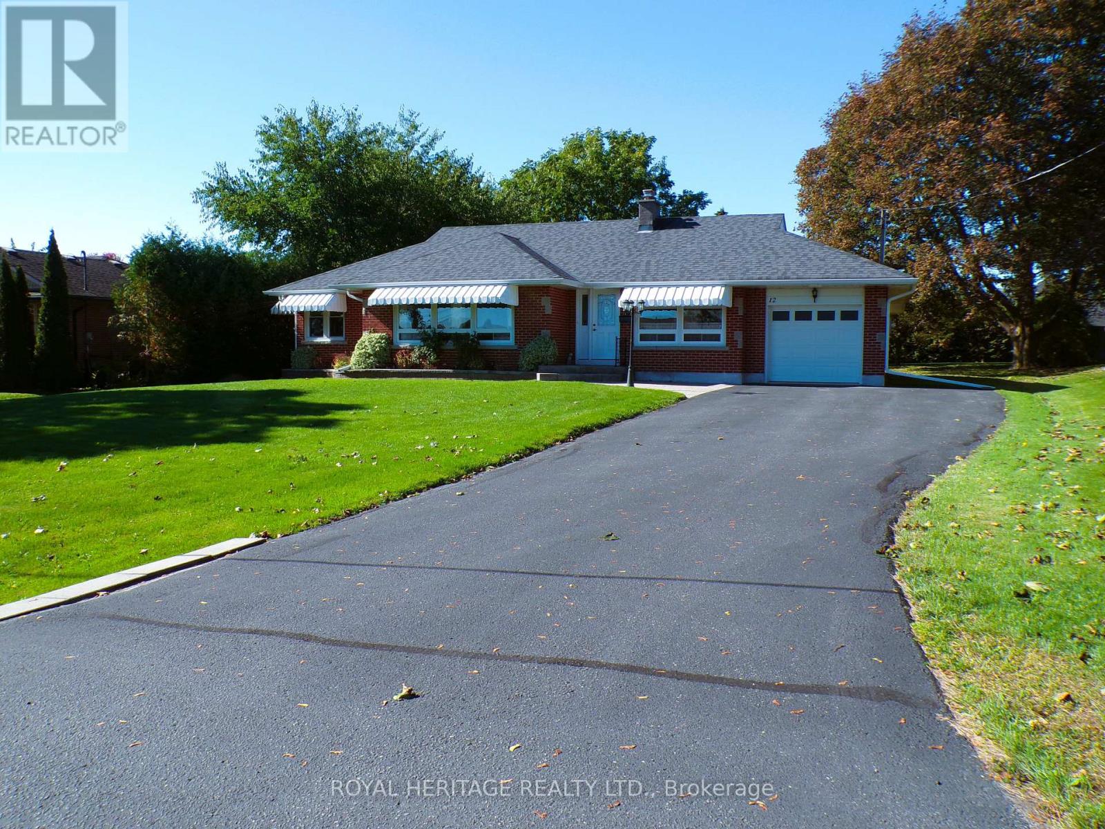 12 Darlington Boulevard, Clarington, Ontario  L1E 2J7 - Photo 1 - E12458758