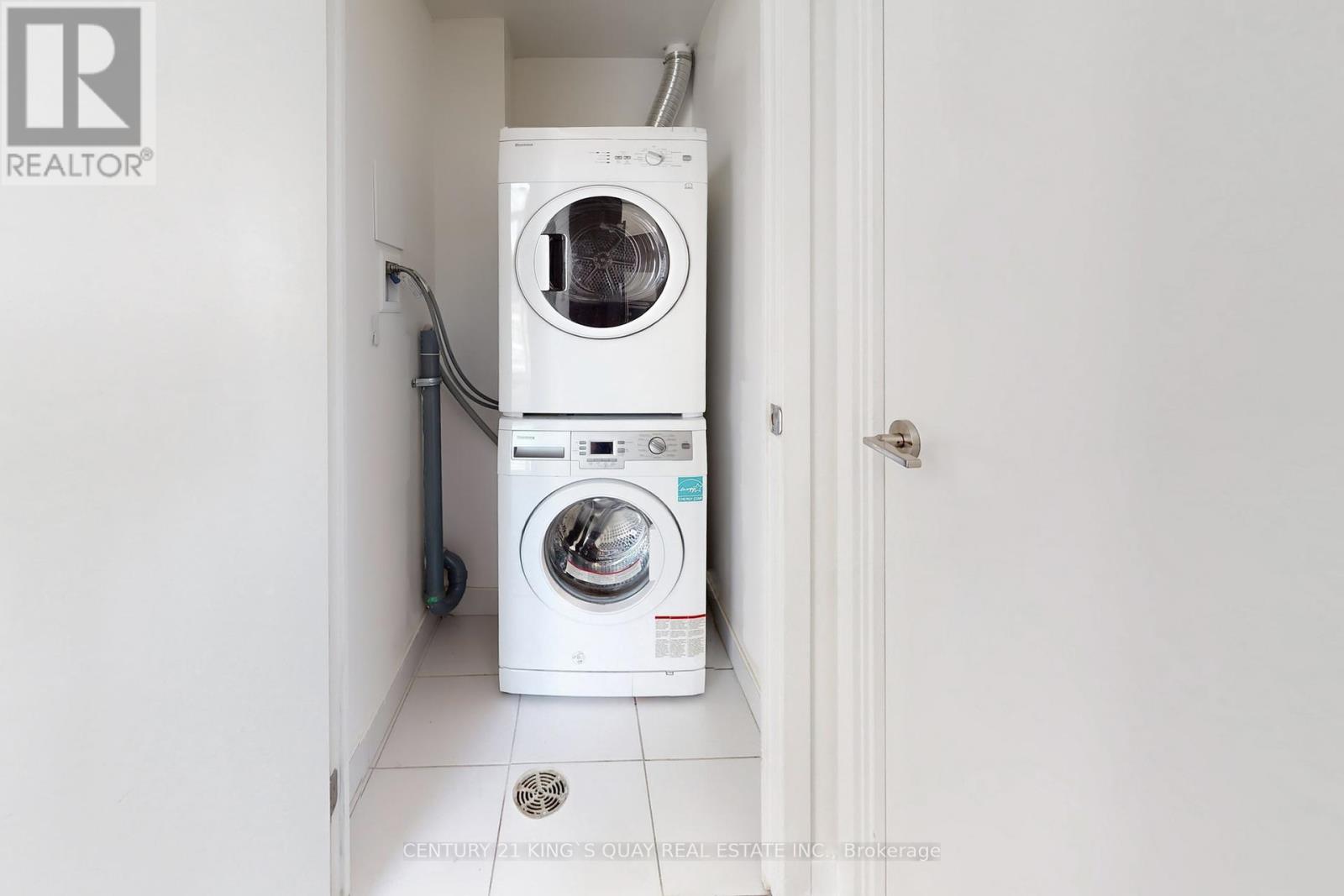 703 - 200 Sackville Street, Toronto, Ontario  M5A 0B9 - Photo 33 - C12458556
