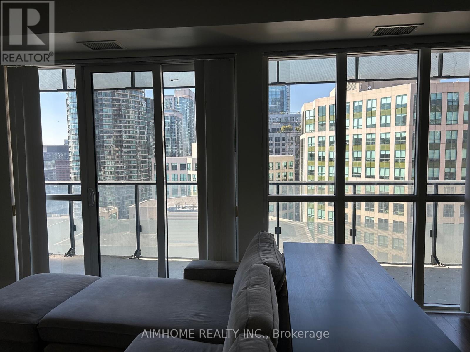 1603 - 300 Front Street W, Toronto, Ontario  M5V 0E9 - Photo 11 - C12458763