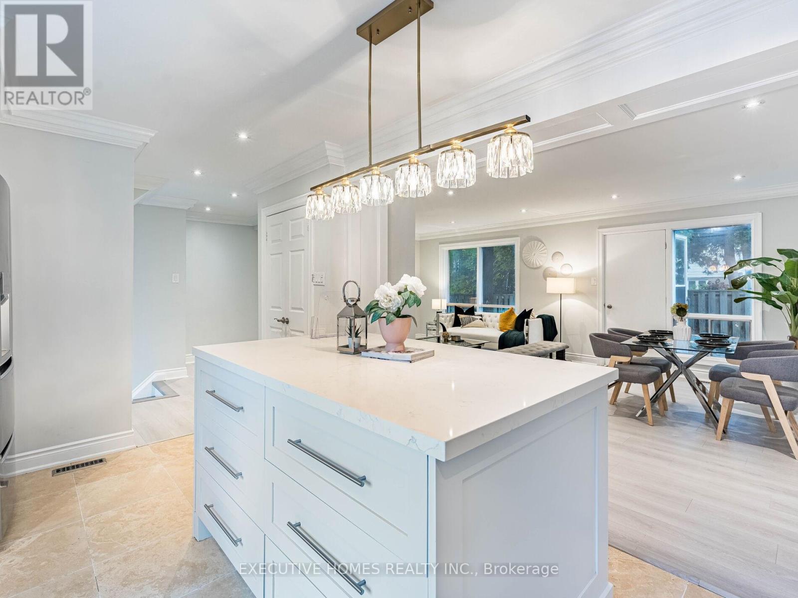 210 - 55 Rameau Drive E, Toronto, Ontario  M2H 1T6 - Photo 14 - C12451084