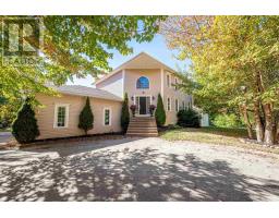 9 Haliburton Crescent, Stillwater Lake, Ca