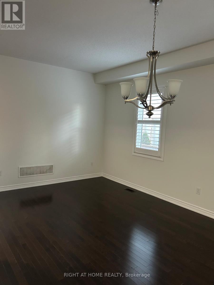 132 Mcknight Avenue, Hamilton, Ontario  L0R 2H7 - Photo 16 - X12458761