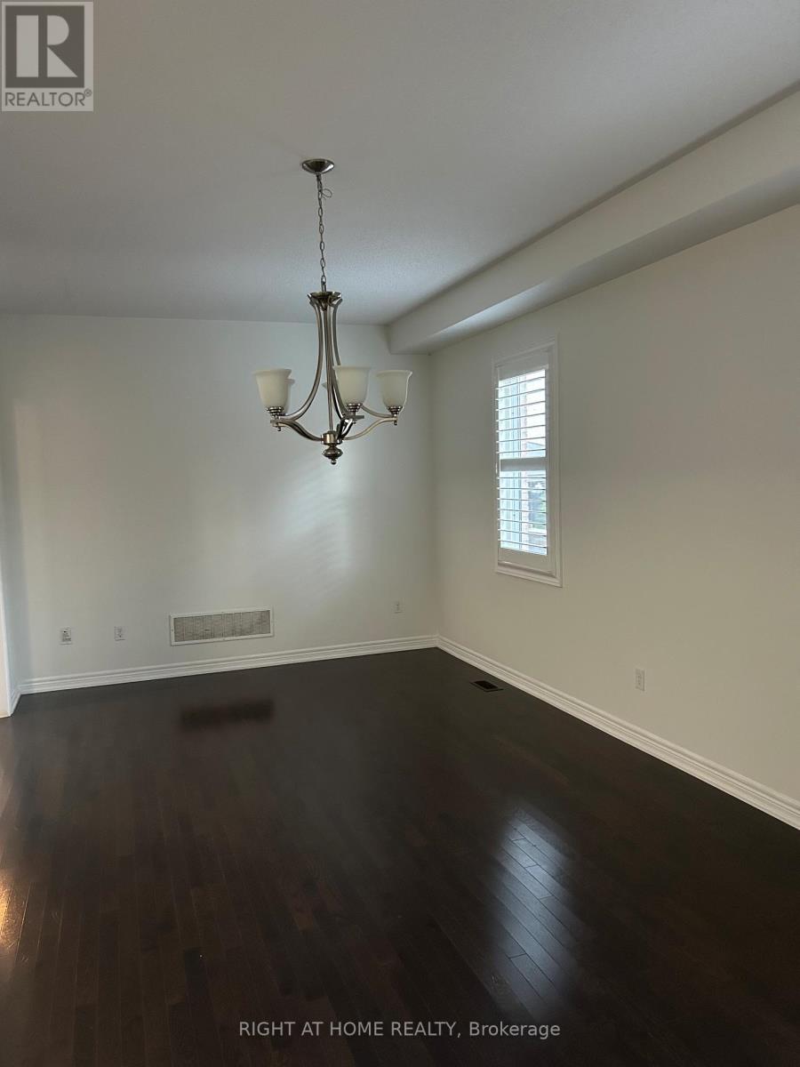 132 Mcknight Avenue, Hamilton, Ontario  L0R 2H7 - Photo 17 - X12458761