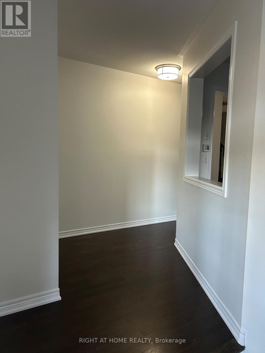 132 Mcknight Avenue, Hamilton, Ontario  L0R 2H7 - Photo 18 - X12458761