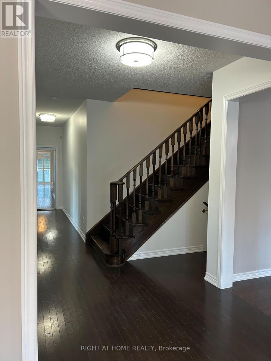 132 Mcknight Avenue, Hamilton, Ontario  L0R 2H7 - Photo 19 - X12458761