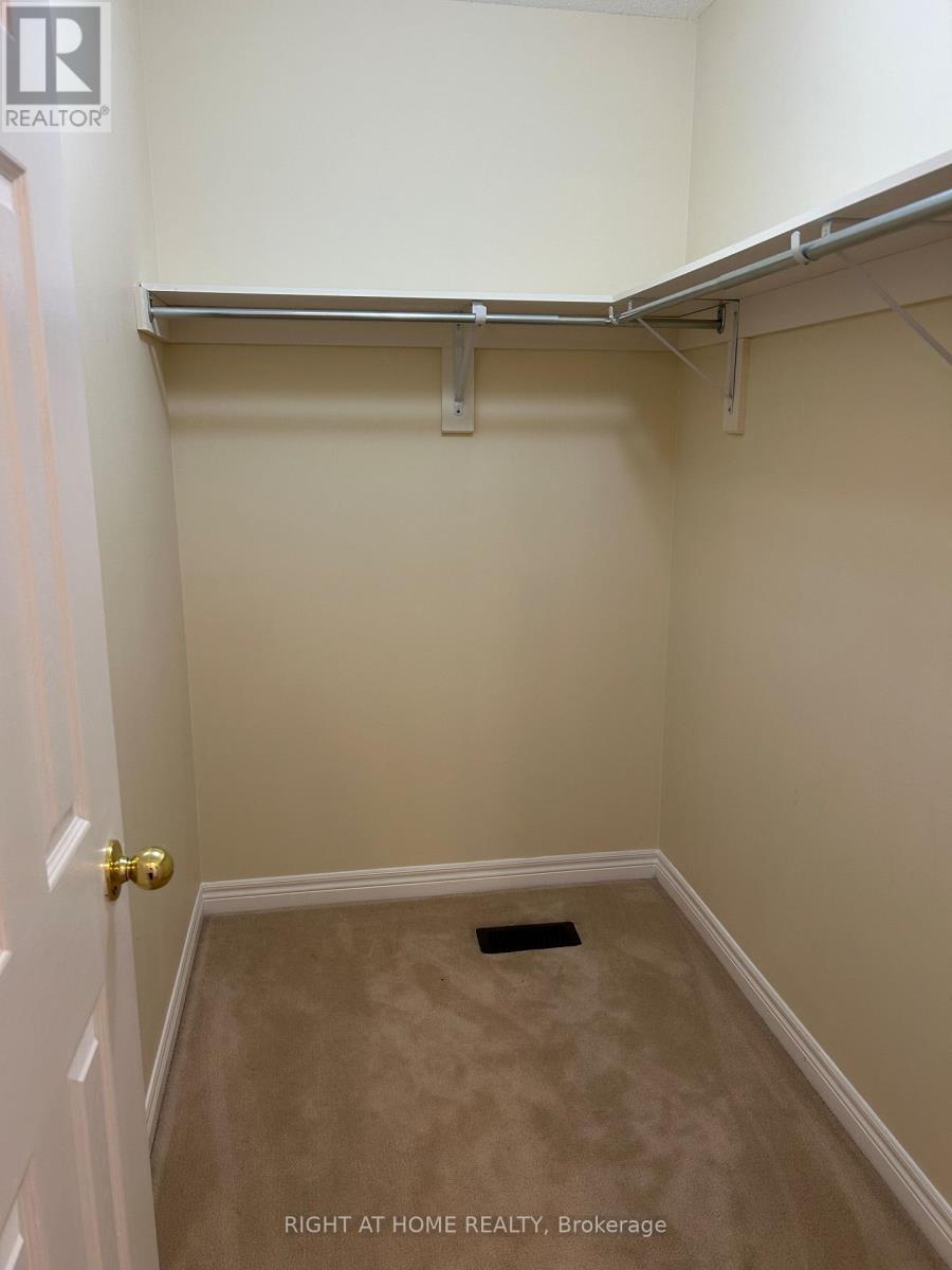 132 Mcknight Avenue, Hamilton, Ontario  L0R 2H7 - Photo 25 - X12458761