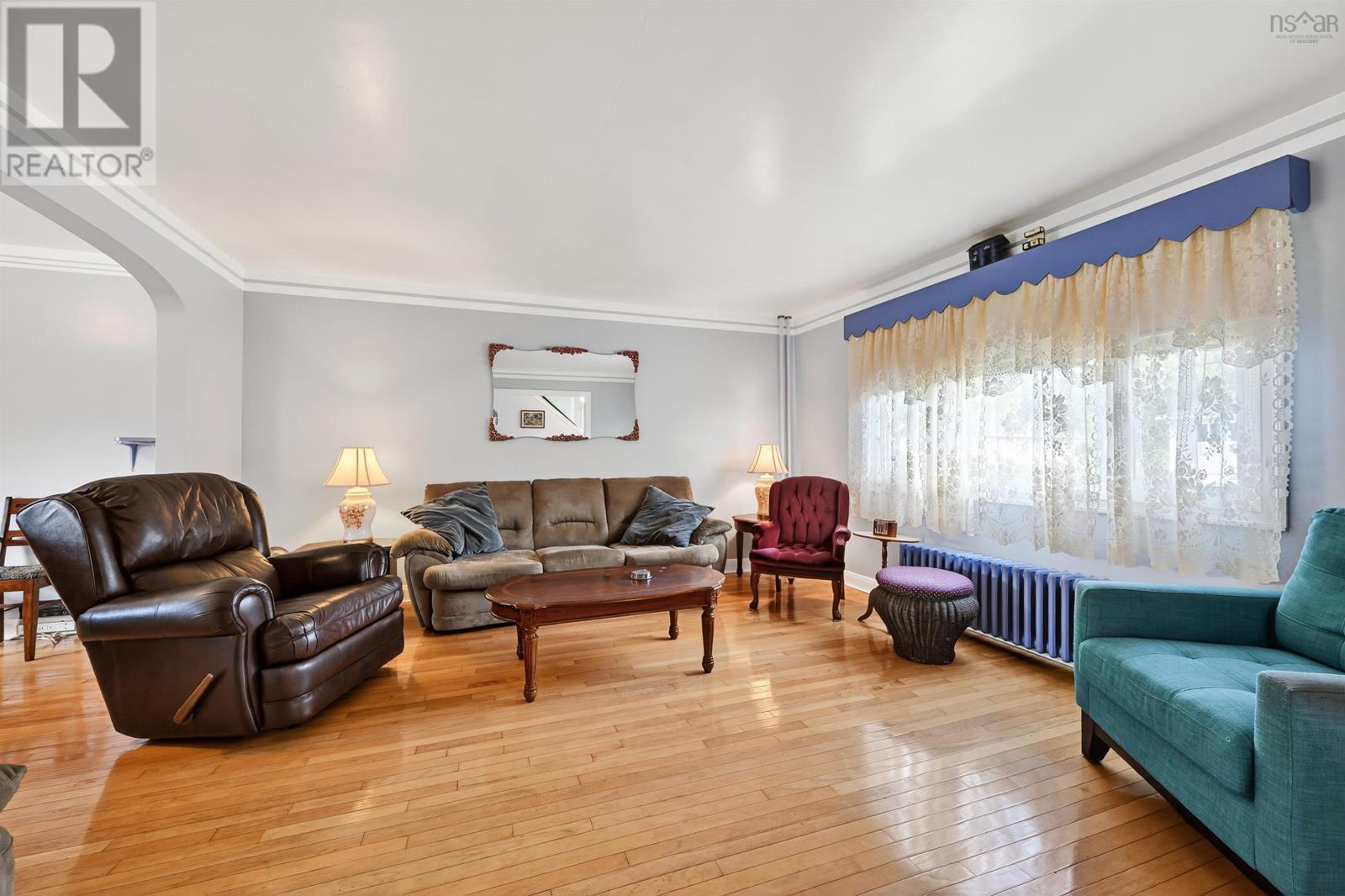 37 Macleod Street, Sydney, Nova Scotia  B1N 1B4 - Photo 13 - 202524580