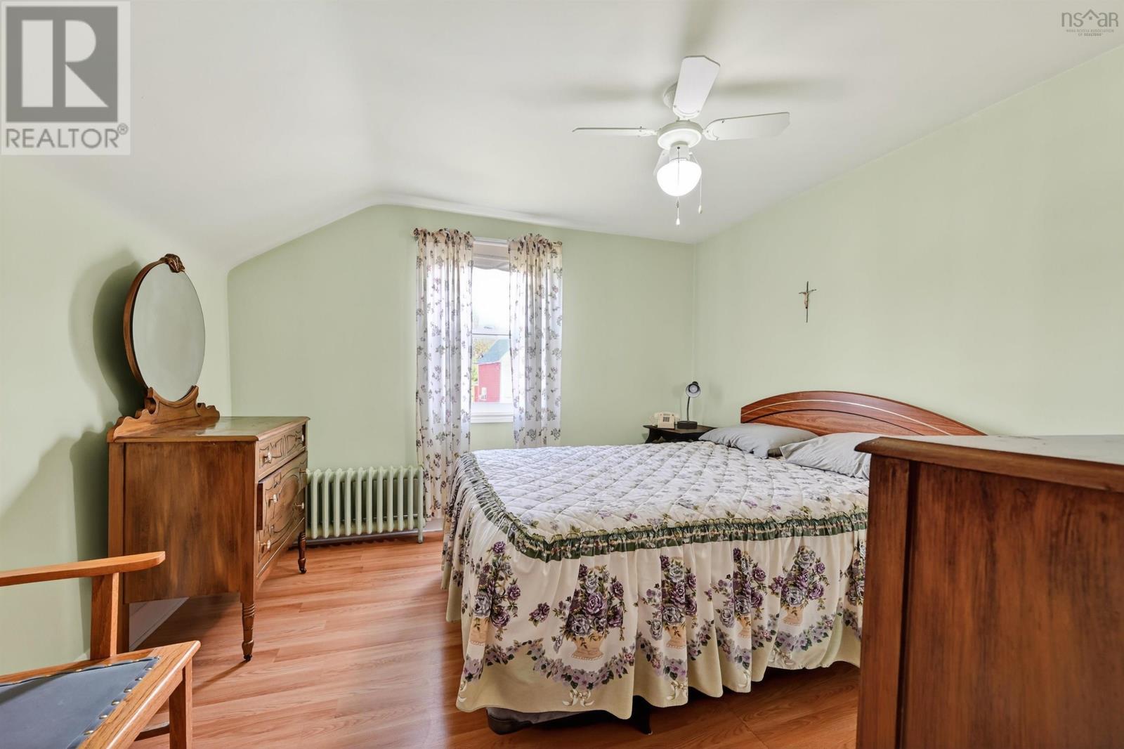 37 Macleod Street, Sydney, Nova Scotia  B1N 1B4 - Photo 36 - 202524580