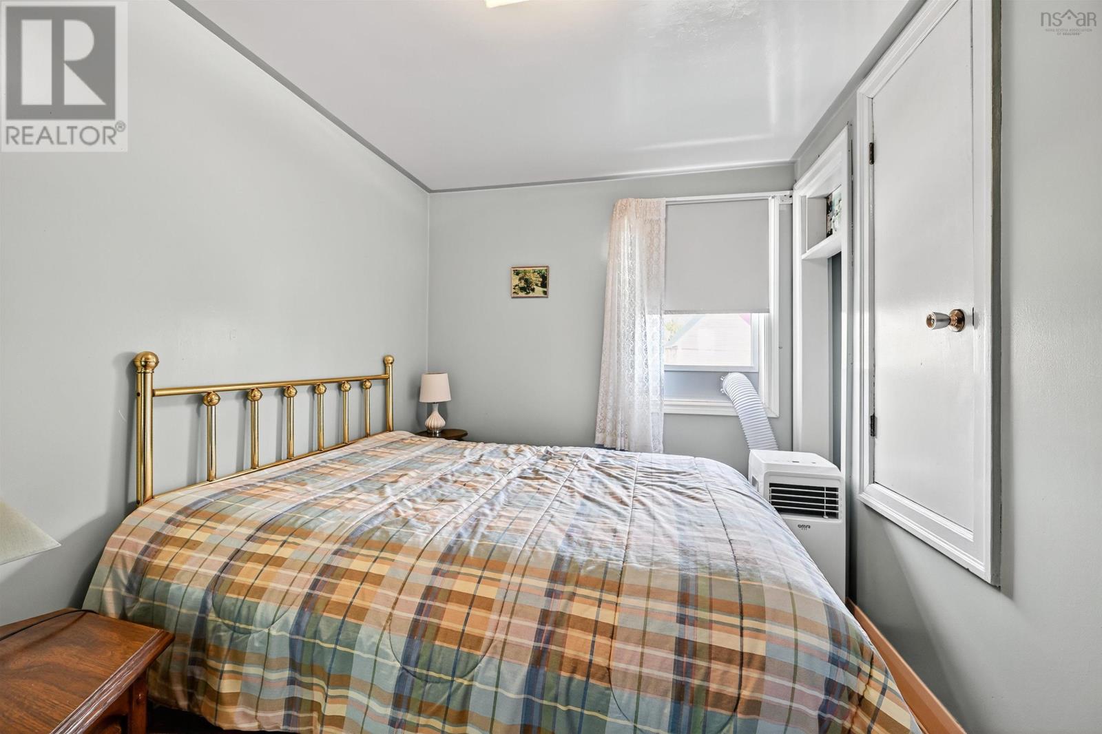 37 Macleod Street, Sydney, Nova Scotia  B1N 1B4 - Photo 34 - 202524580