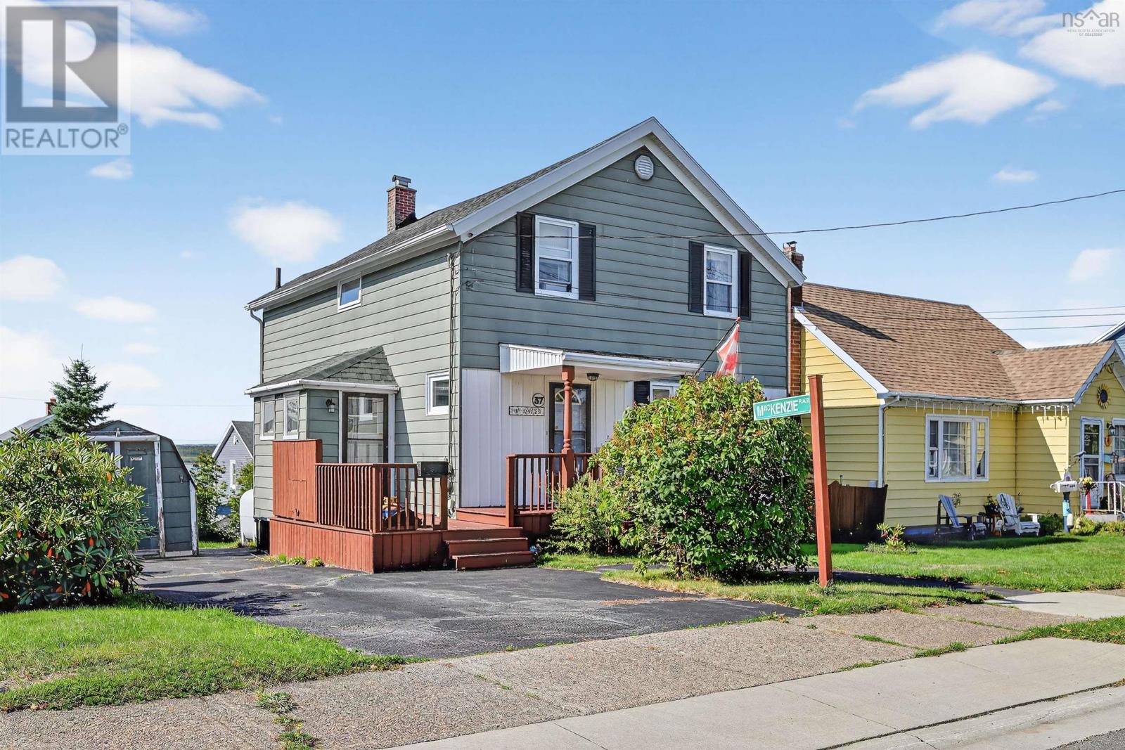 37 Macleod Street, Sydney, Nova Scotia  B1N 1B4 - Photo 4 - 202524580