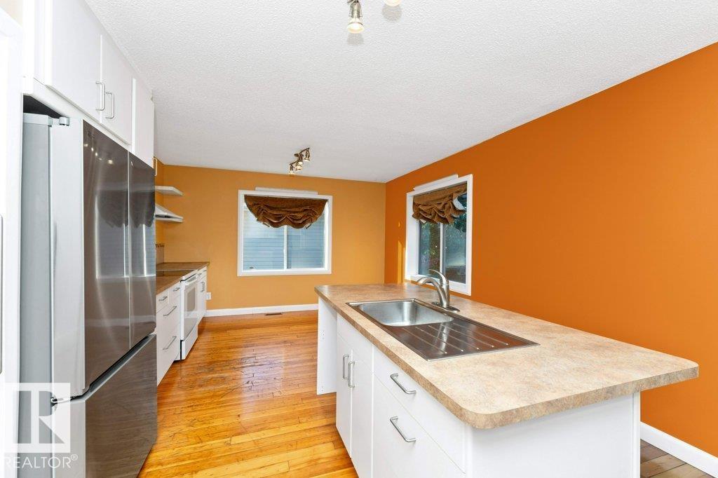12308 86 St Nw, Edmonton, Alberta  T5B 3L2 - Photo 18 - E4461869