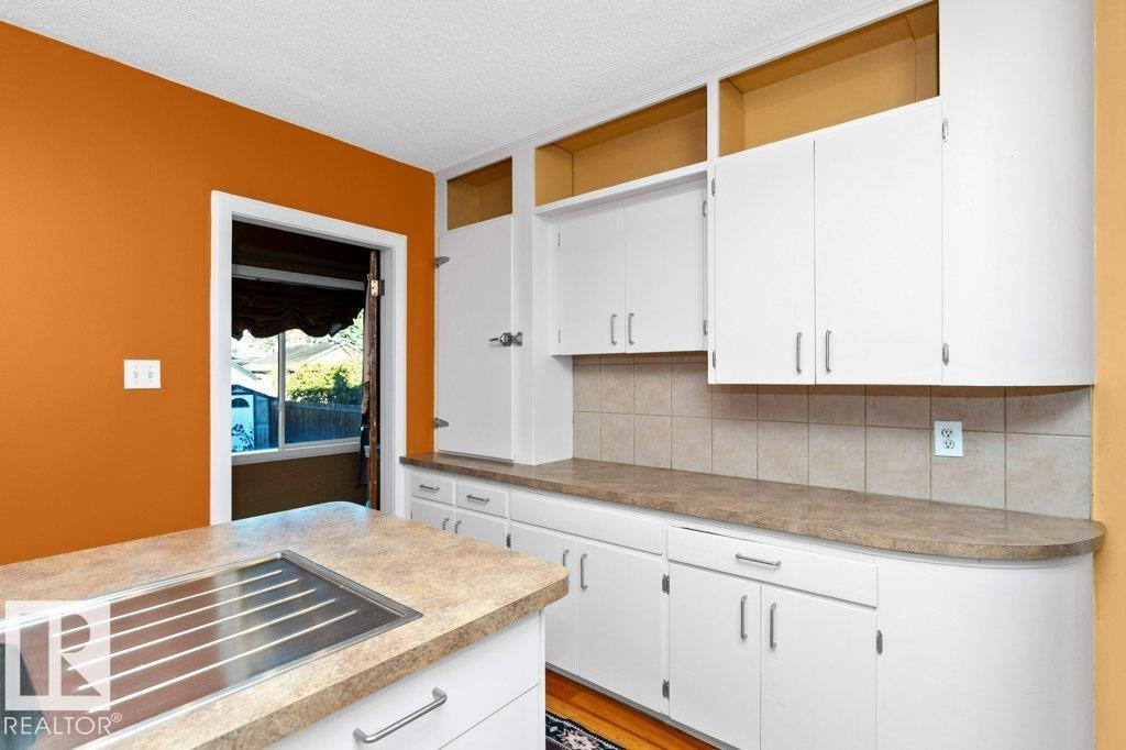 12308 86 St Nw, Edmonton, Alberta  T5B 3L2 - Photo 23 - E4461869