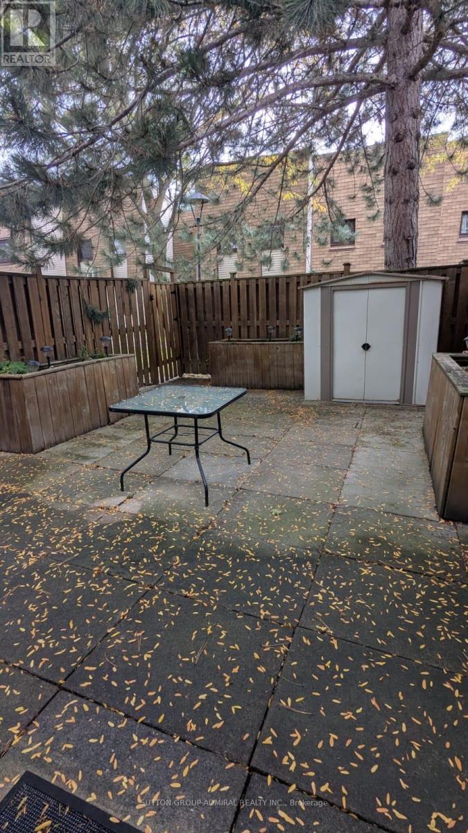 15 - 189 Springhead Gardens, Richmond Hill, Ontario  L4C 5C7 - Photo 10 - N12457713