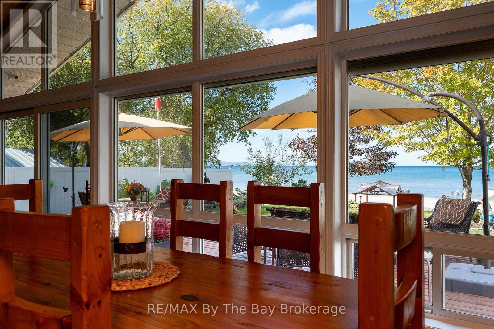 108 Shore Lane, Wasaga Beach, Ontario  L9Z 2J6 - Photo 27 - S12458778