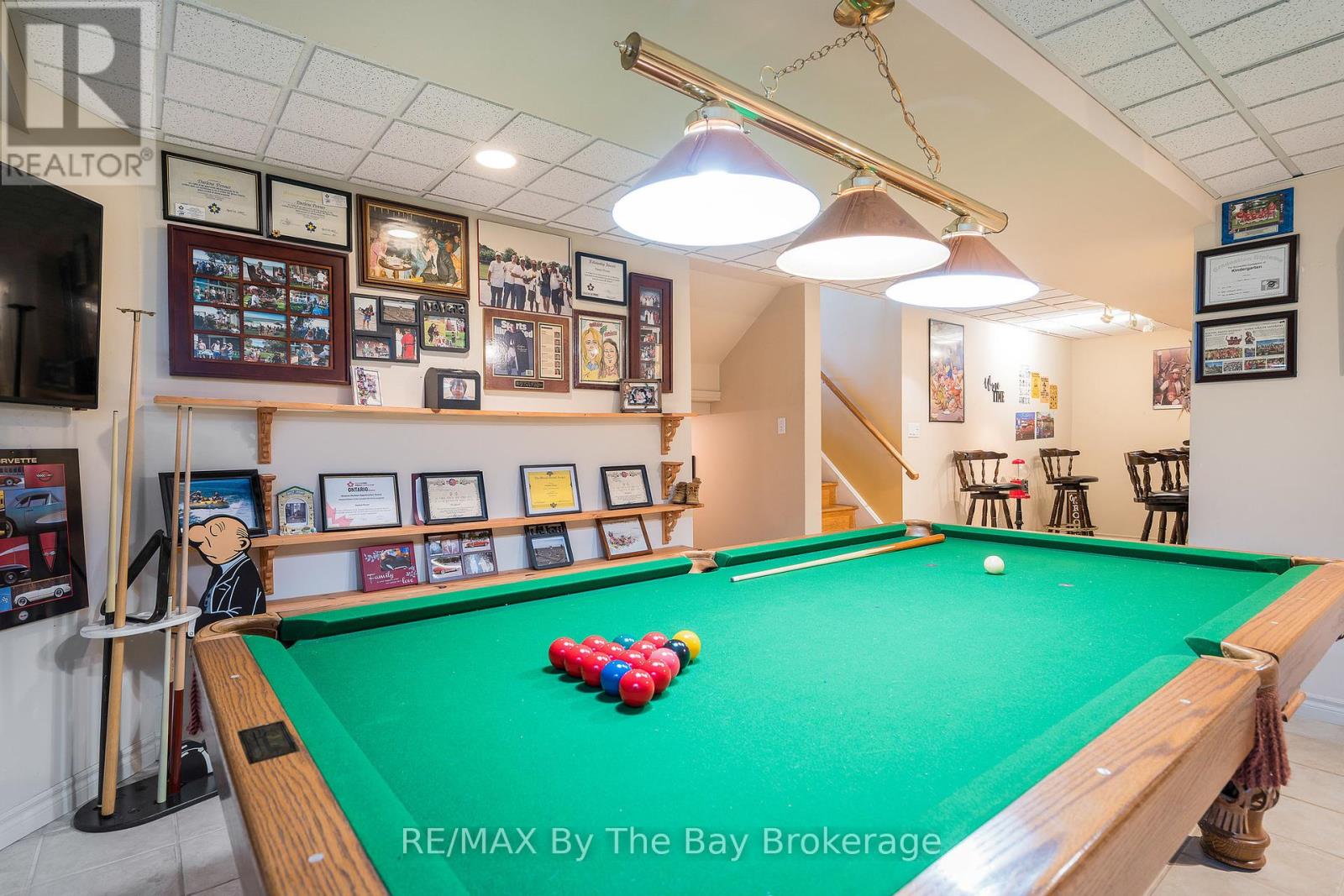 108 Shore Lane, Wasaga Beach, Ontario  L9Z 2J6 - Photo 36 - S12458778