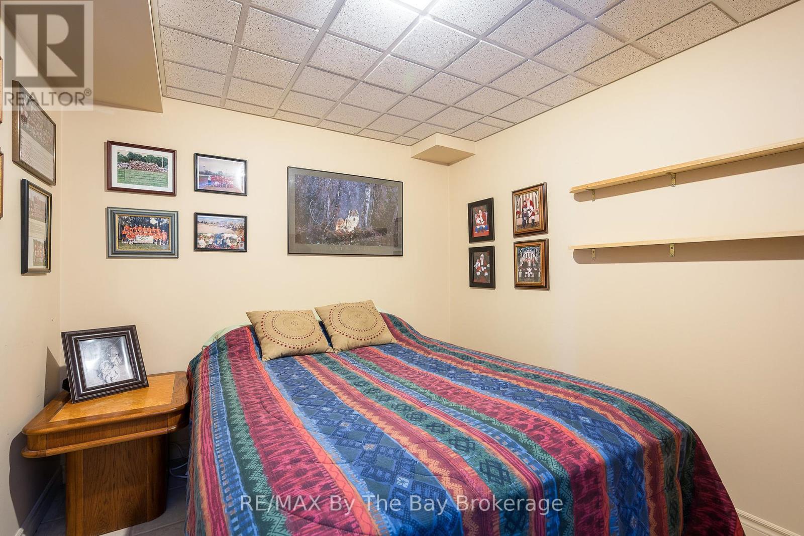 108 Shore Lane, Wasaga Beach, Ontario  L9Z 2J6 - Photo 39 - S12458778