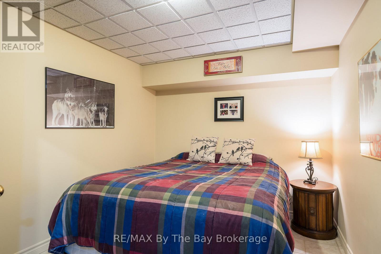 108 Shore Lane, Wasaga Beach, Ontario  L9Z 2J6 - Photo 40 - S12458778