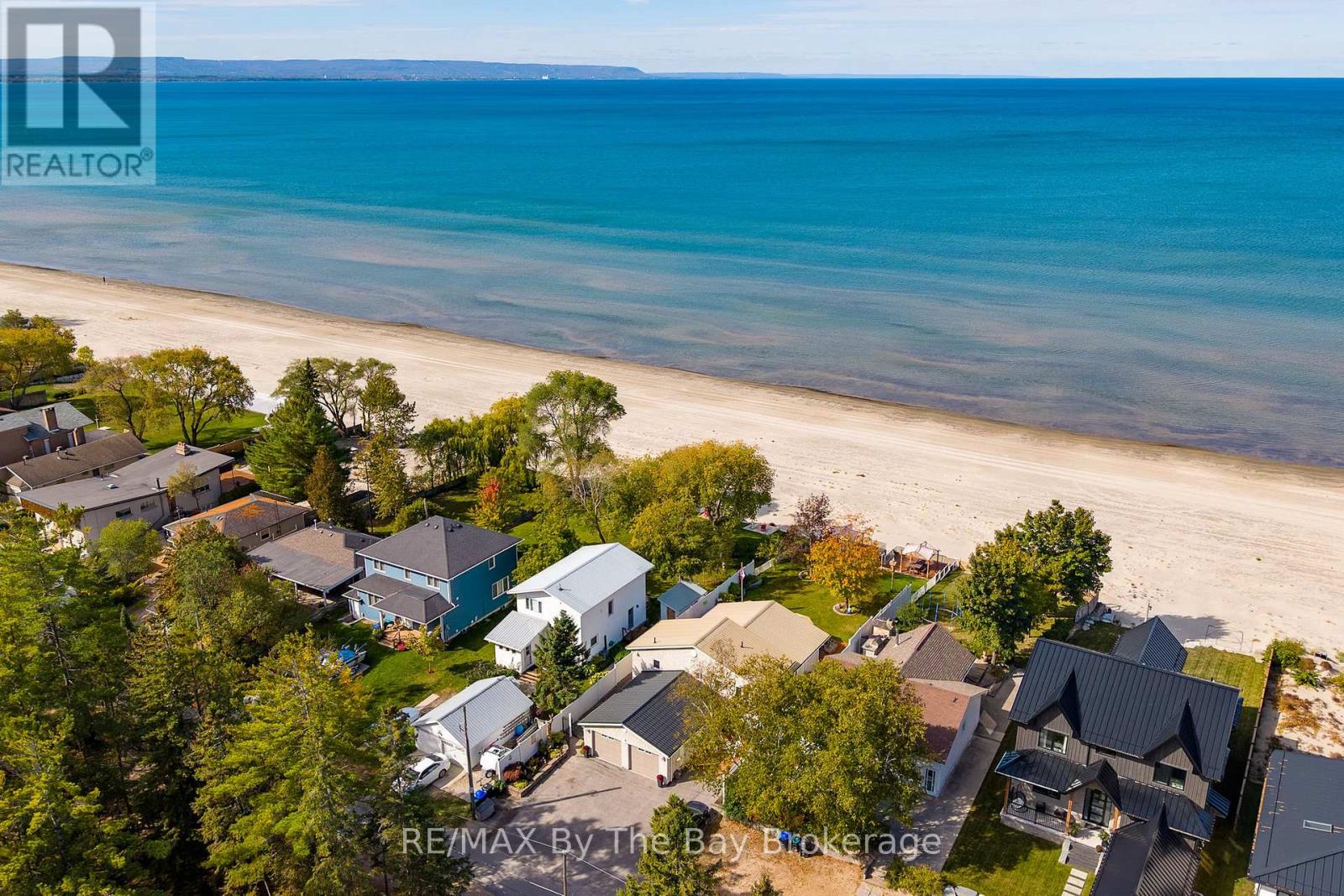 108 Shore Lane, Wasaga Beach, Ontario  L9Z 2J6 - Photo 45 - S12458778